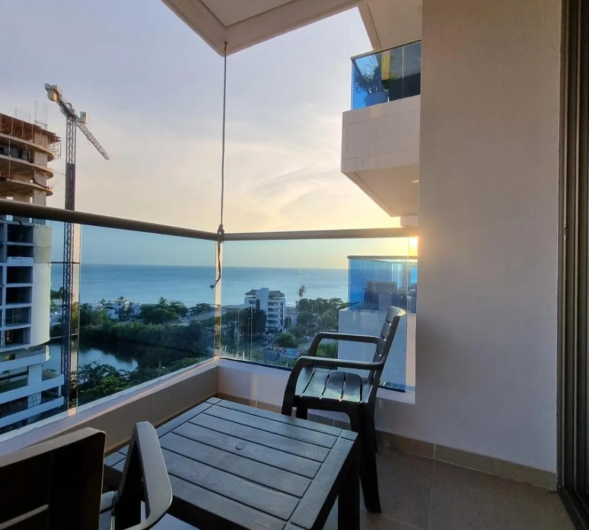 Apartamento en Santa Marta - Samaria junto a la Playa Pozos Colorados Gaira
